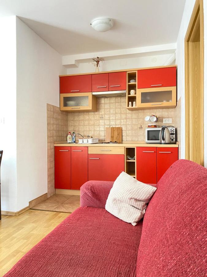 D.O.O. Yury Apartment Trogir Exterior photo