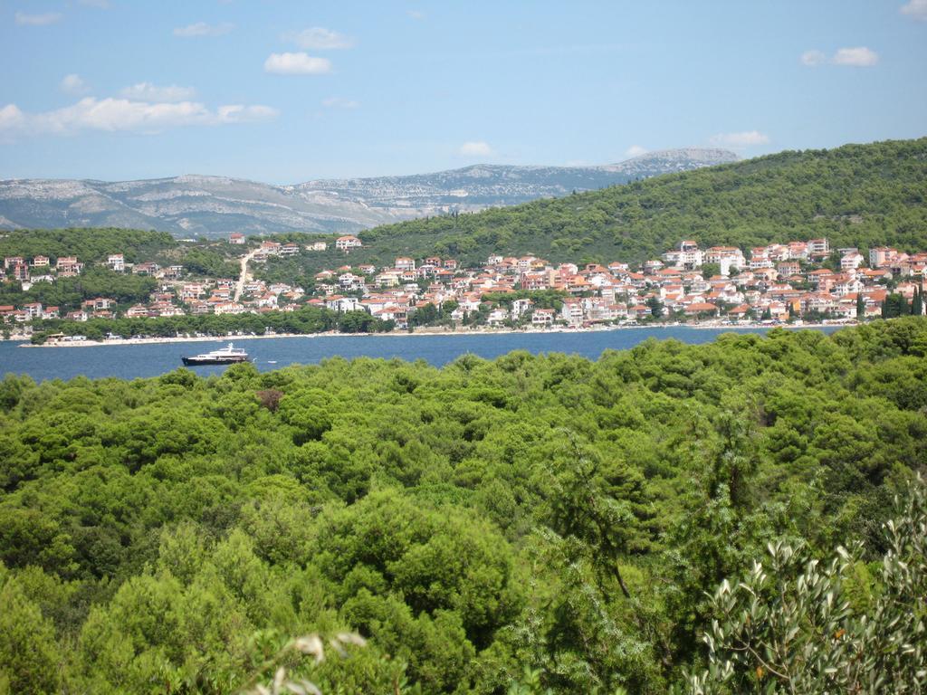 D.O.O. Yury Apartment Trogir Exterior photo